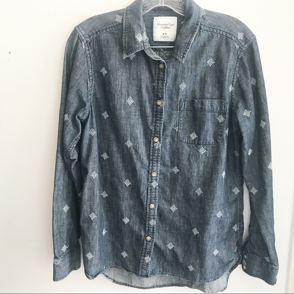 💐American Eagle | Denim Button Down